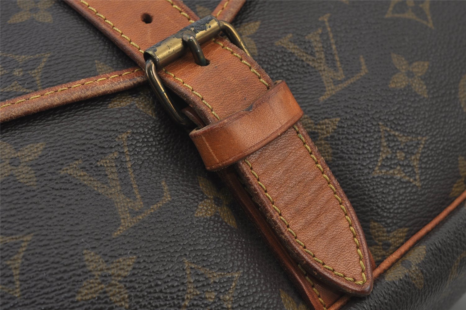 Authentic Louis Vuitton Monogram Saumur 35 Shoulder Cross Bag M42254 LV 7671J