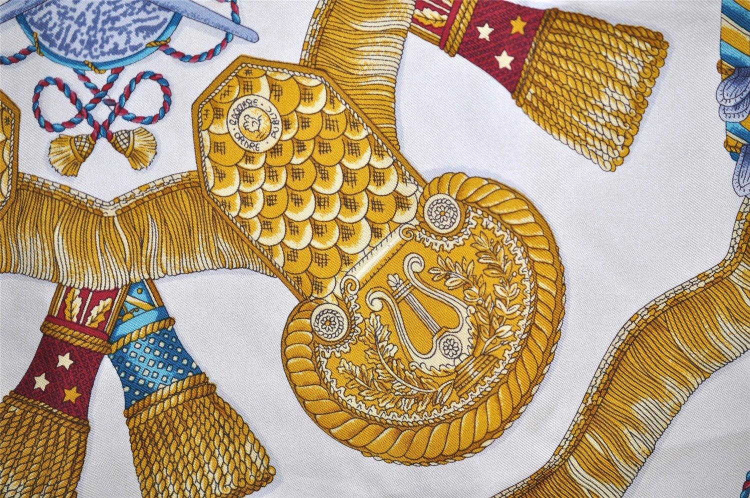 Authentic HERMES Carre 90 Scarf 