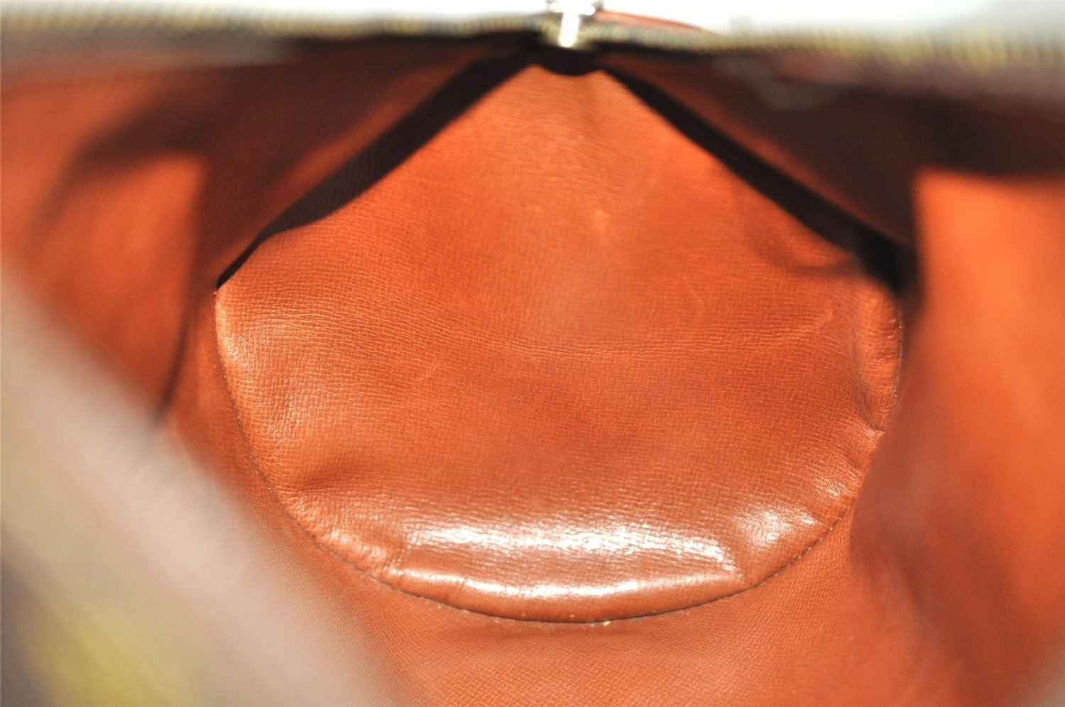 Authentic Louis Vuitton Monogram Papillon 30 Hand Bag Old Model LV 7673J