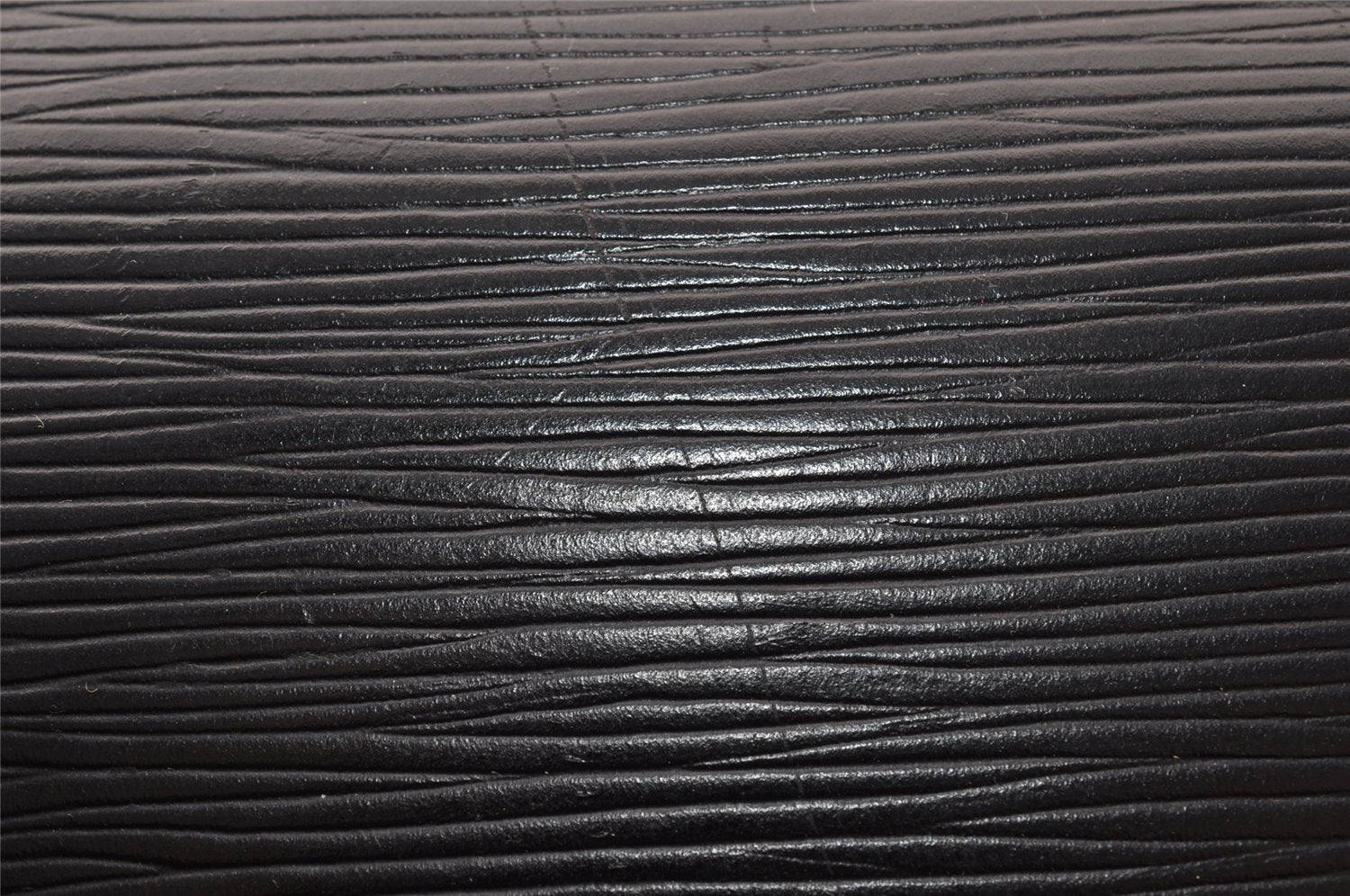 Authentic Louis Vuitton Epi Sellier Dragonne Clutch Bag Black M52612 LV 7684I