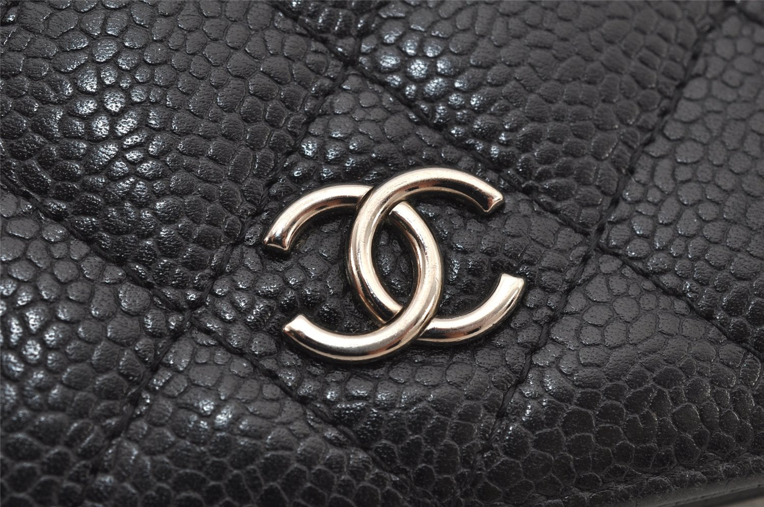 Authentic CHANEL Matelasse Caviar Skin CC Logo Bifold Long Wallet Black 7684J