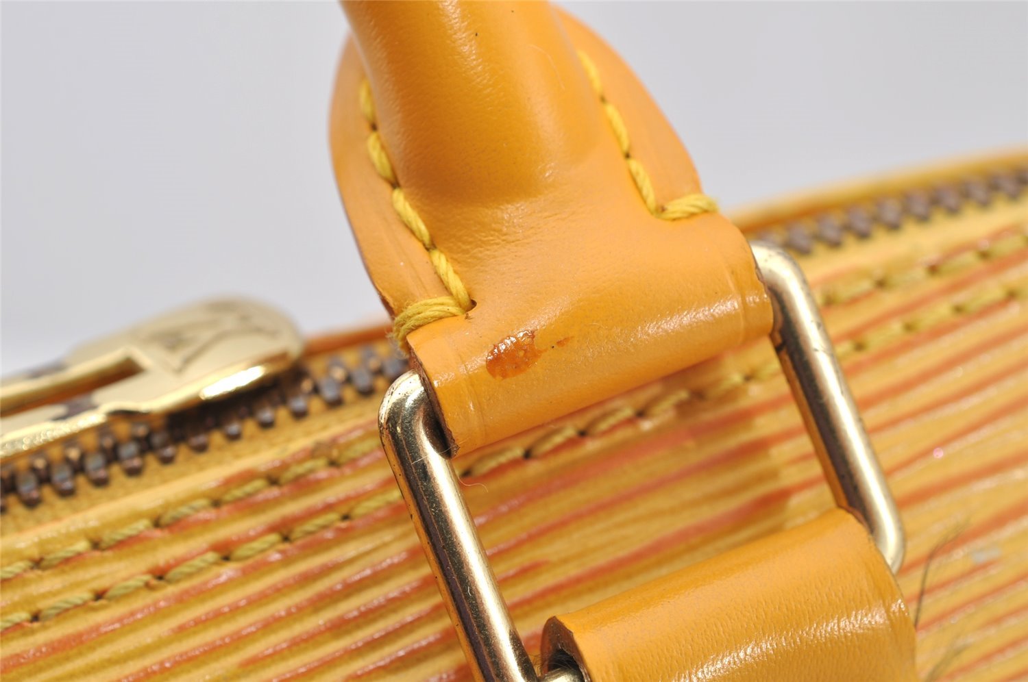 Authentic Louis Vuitton Epi Alma PM Hand Bag Yellow M52149 LV 7686I