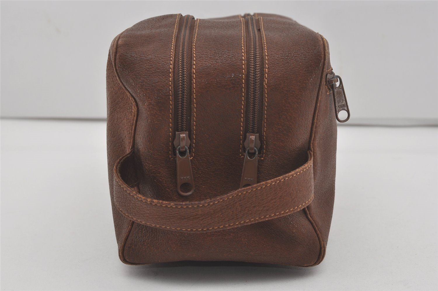 Authentic GUCCI Vintage Clutch Hand Bag Purse Leather Brown Junk 7689I