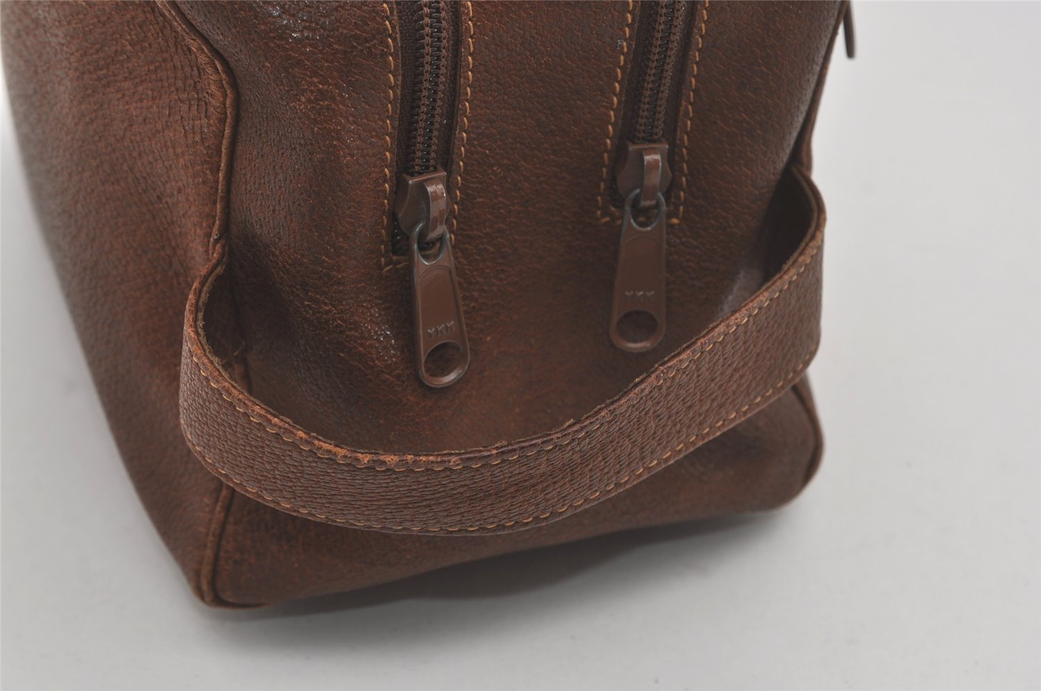 Authentic GUCCI Vintage Clutch Hand Bag Purse Leather Brown Junk 7689I