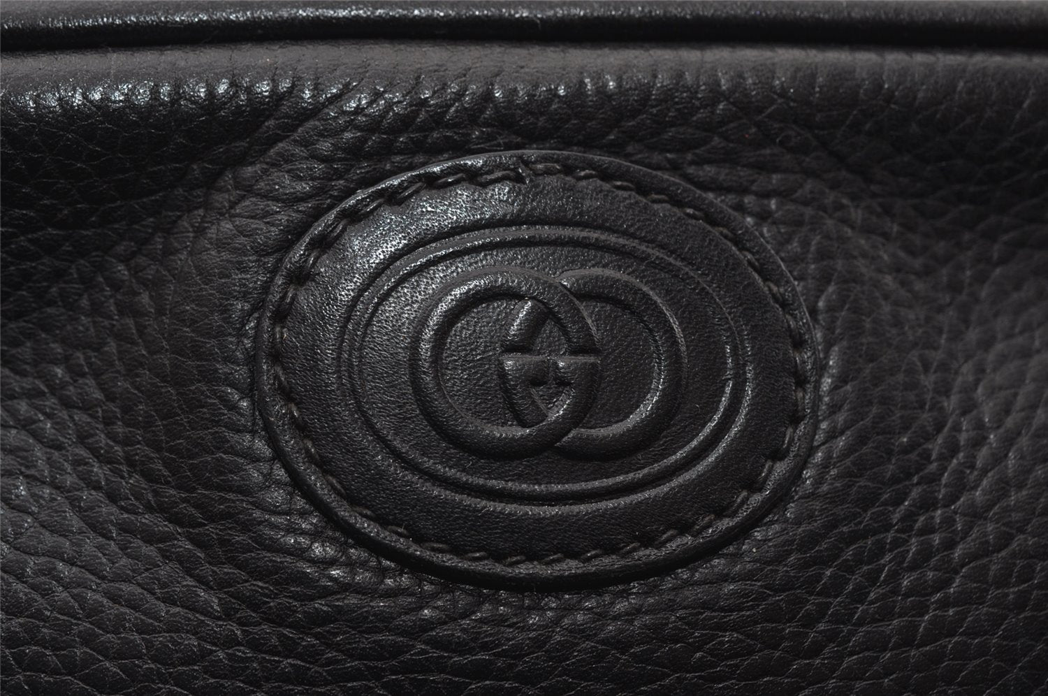 Authentic GUCCI Vintage Shoulder Cross Body Bag Purse Leather Black 7690I