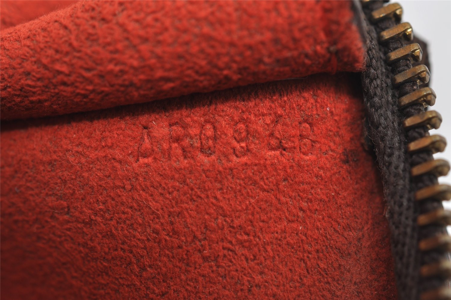 Authentic Louis Vuitton Damier Marais Bucket Shoulder Tote Bag N42240 LV 7695I