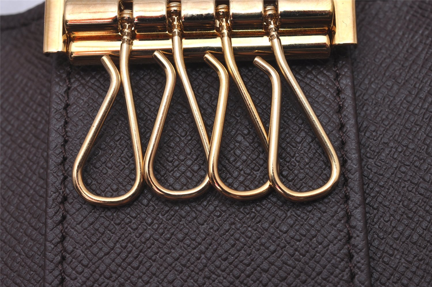 Authentic Louis Vuitton Damier Multicles 4 Key Case Holder N62631 LV 7696I