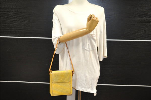 Auth Louis Vuitton Monogram Vernis Mott Shoulder Hand Bag Yellow M91030 LV 7699I
