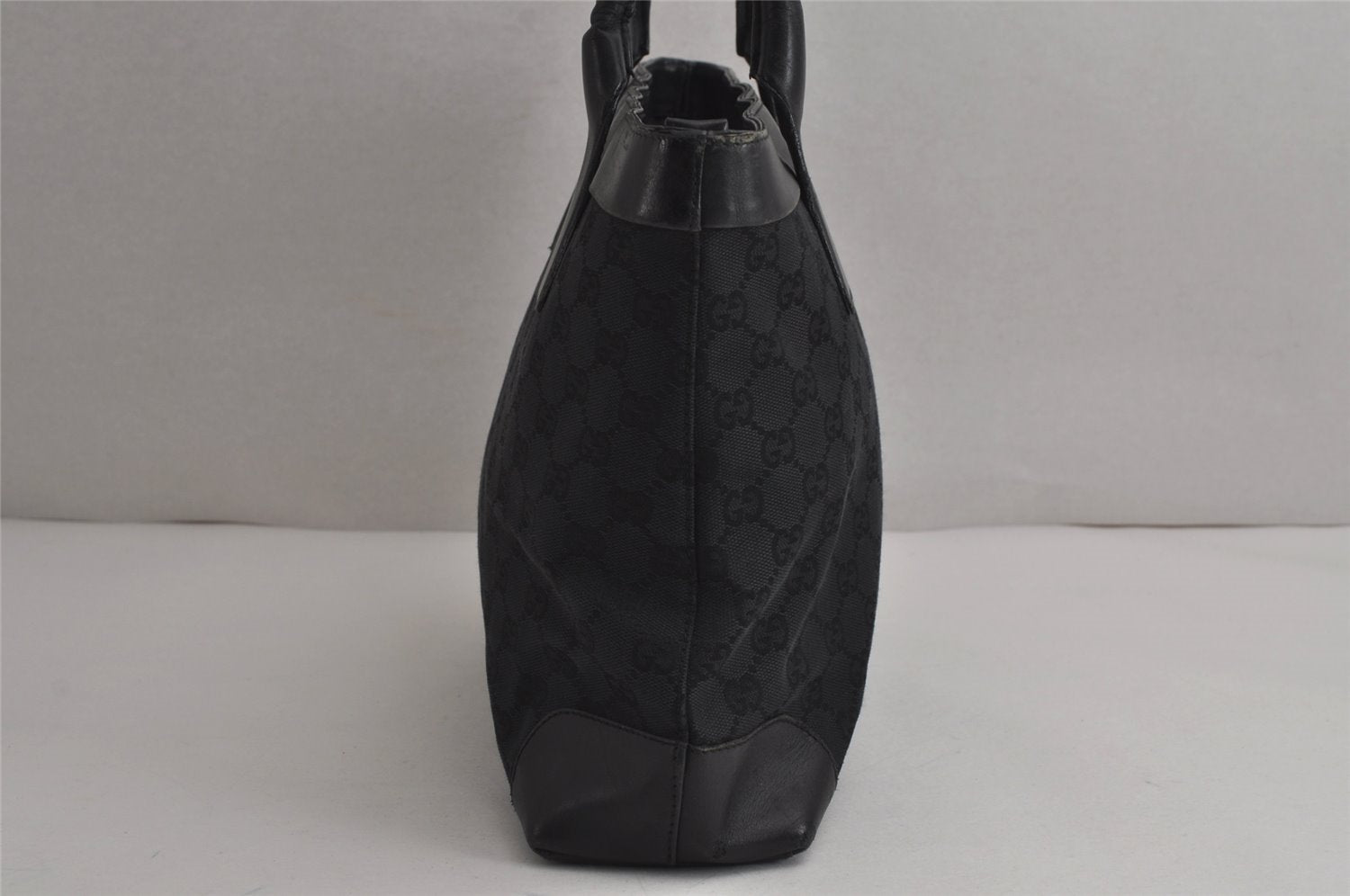 Authentic GUCCI Vintage Hand Tote Bag GG Canvas Leather 0021119 Black 7703J