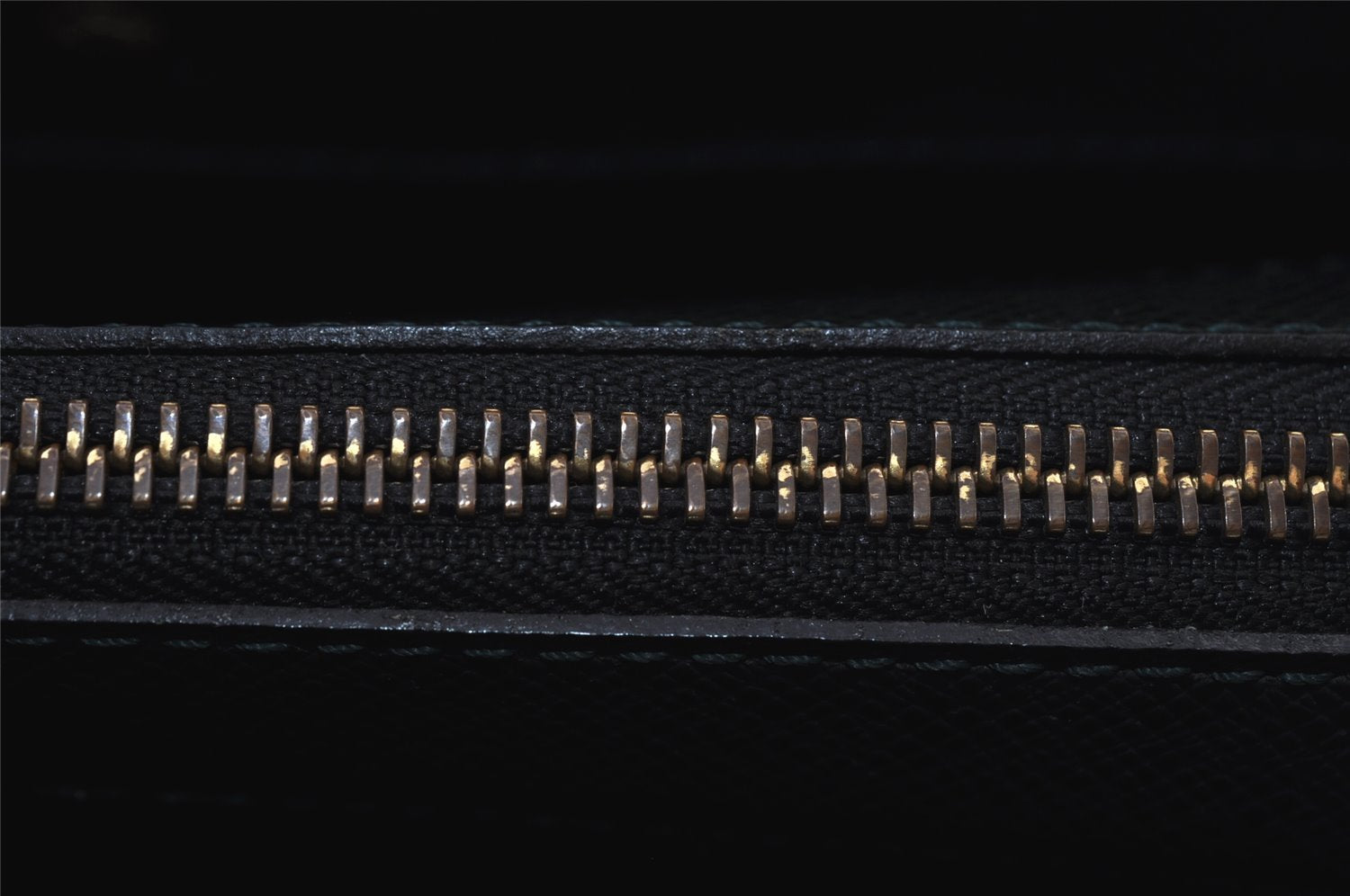 Auth Louis Vuitton Taiga Porte Documents Lozan 2Way Briefcase M30054 Green 7705I