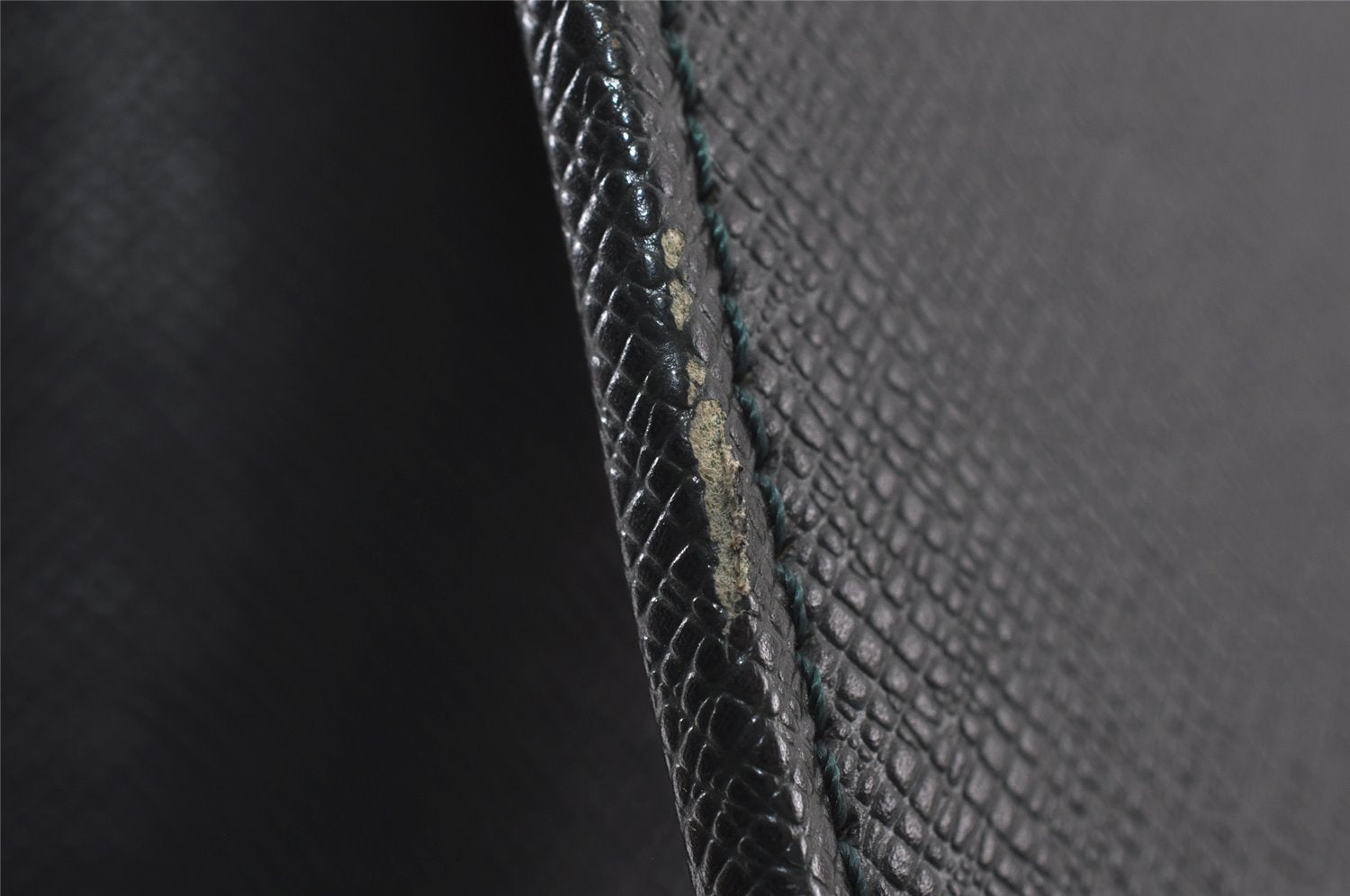 Auth Louis Vuitton Taiga Porte Documents Lozan 2Way Briefcase M30054 Green 7705I