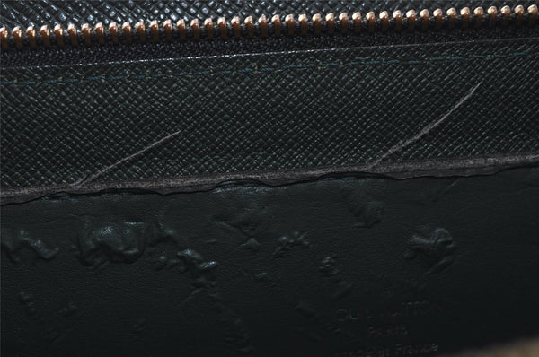 Auth Louis Vuitton Taiga Porte Documents Lozan 2Way Briefcase M30054 Green 7705I