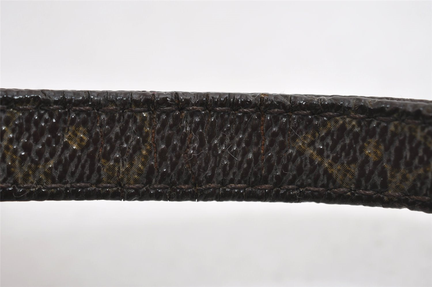 Auth Louis Vuitton Monogram Marly Dragonne PM Clutch Hand Bag Old Model LV 7712I