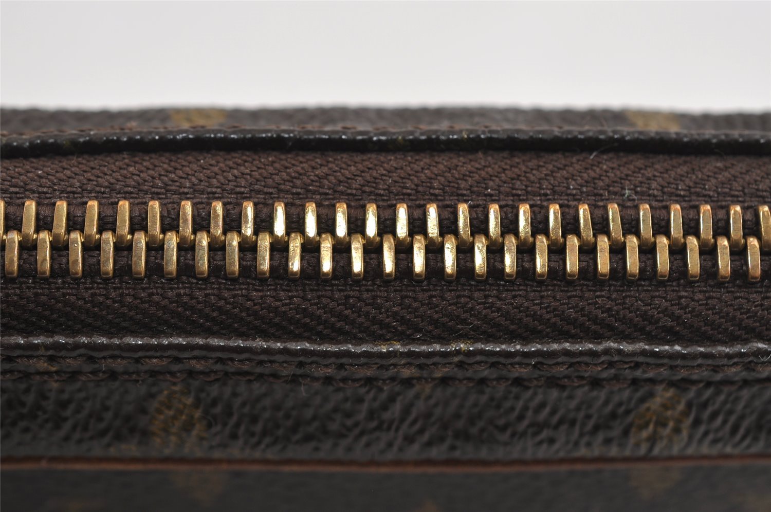 Auth Louis Vuitton Monogram Marly Dragonne PM Clutch Hand Bag Old Model LV 7712I