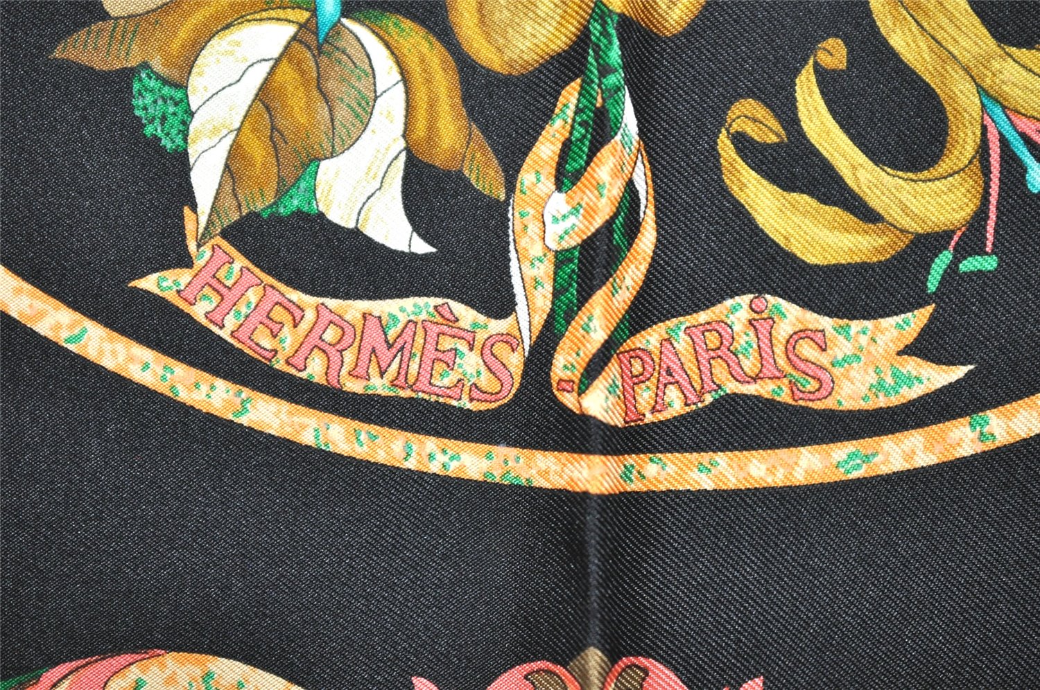 Auth HERMES Carre 90 Scarf 