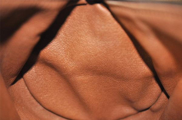 Authentic Louis Vuitton Monogram Papillon 30 Hand Bag Old Model LV 7714I