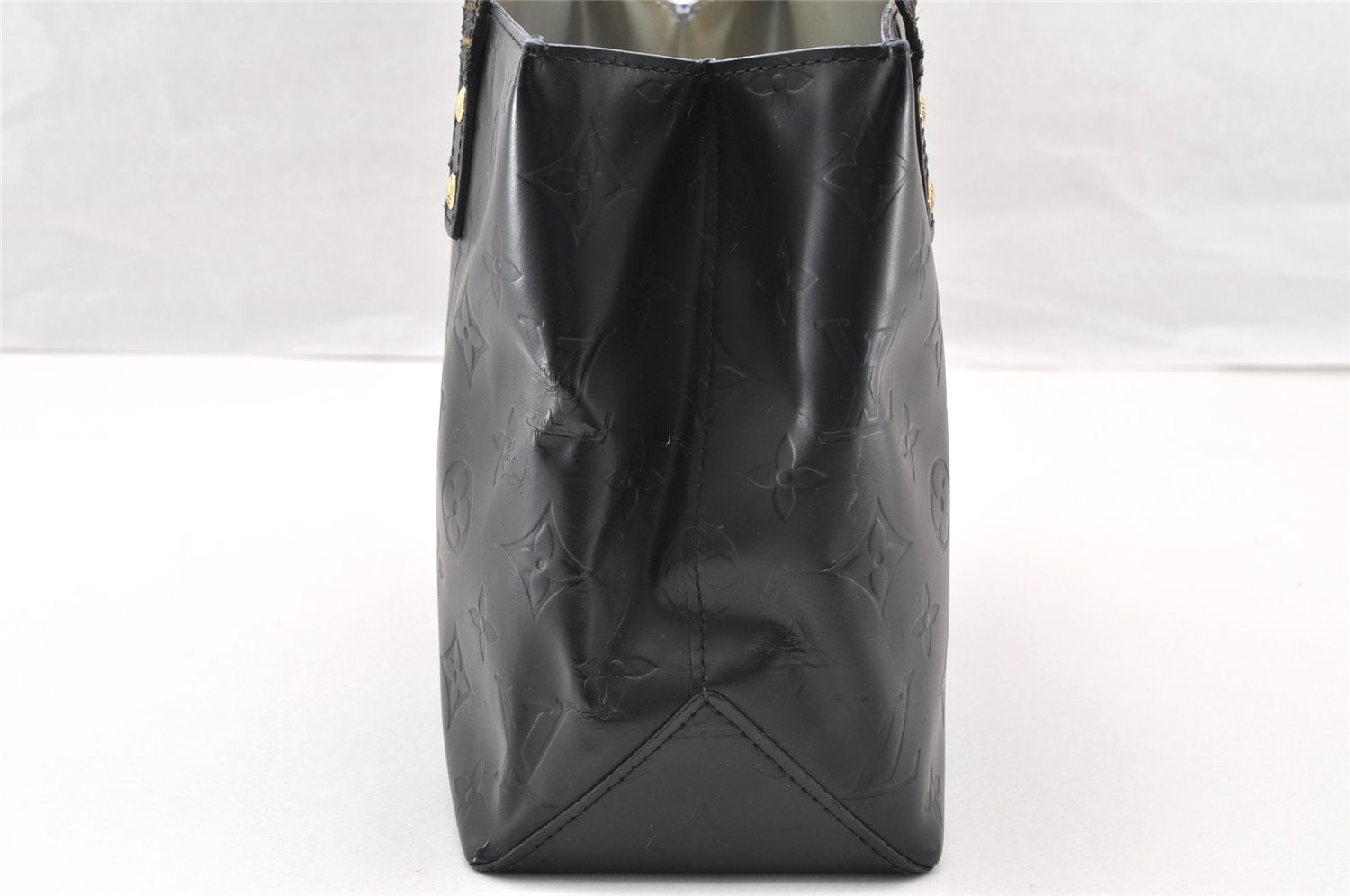 Authentic Louis Vuitton Vernis Reade PM Hand Bag Purse Black M91220 LV 7723I