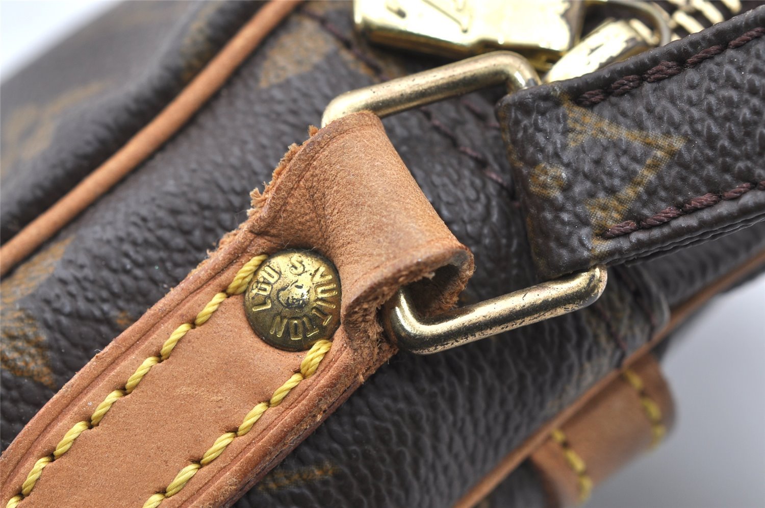 Authentic Louis Vuitton Monogram Danube Shoulder Cross Bag M45266 LV Junk 7724I