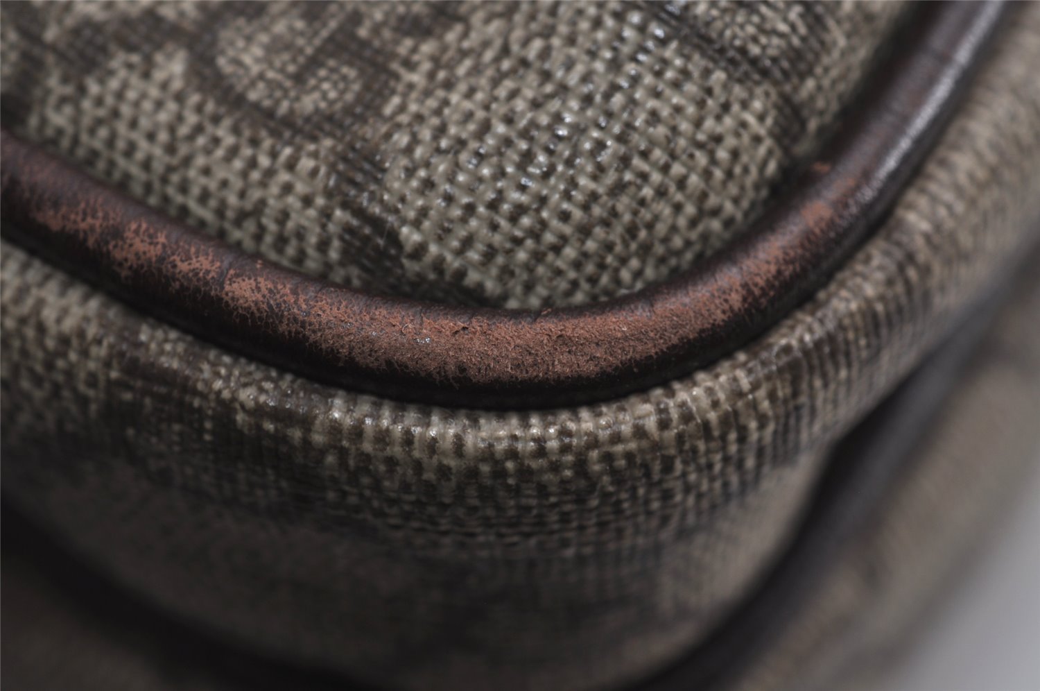 Authentic GUCCI Shoulder Cross Body Bag Purse GG PVC Leather 114531 Brown 7724J