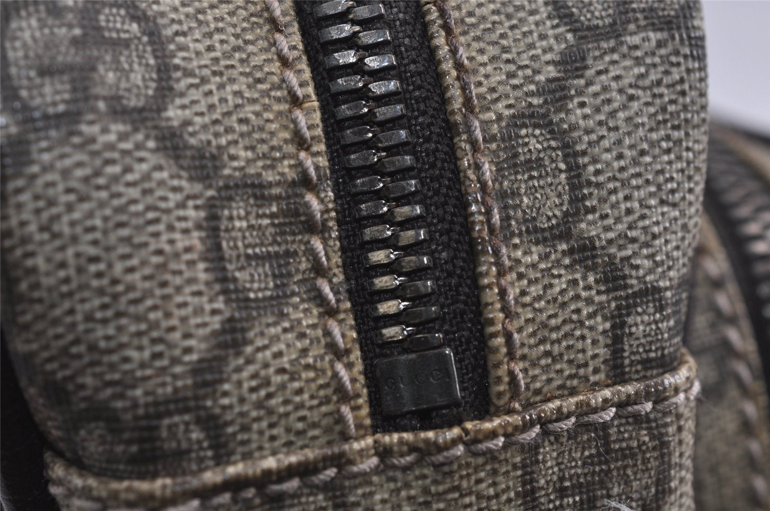 Authentic GUCCI Shoulder Cross Body Bag Purse GG PVC Leather 114531 Brown 7724J