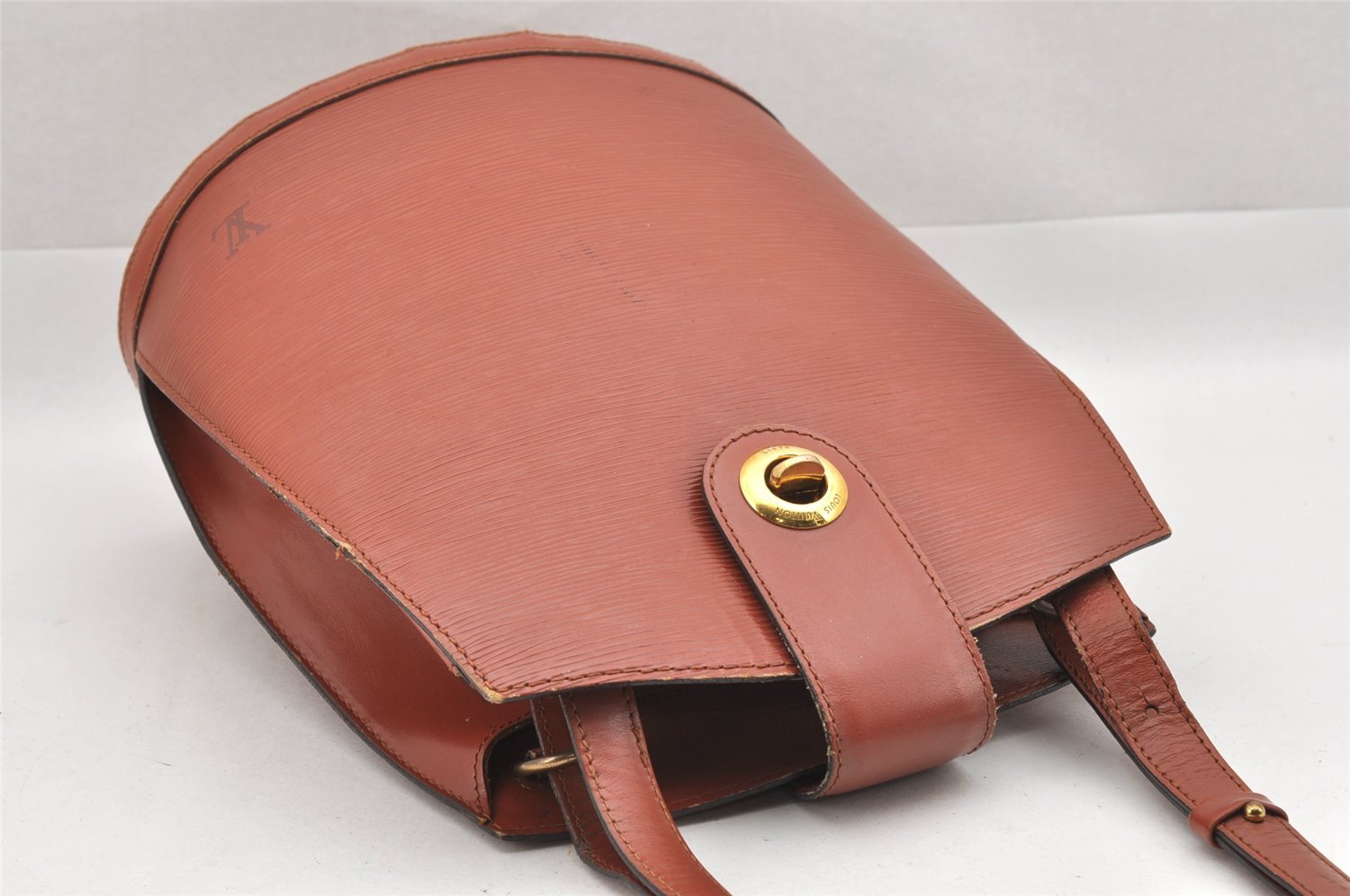 Authentic Louis Vuitton Epi Cluny Shoulder Bag Purse Brown M52253 LV 7726I