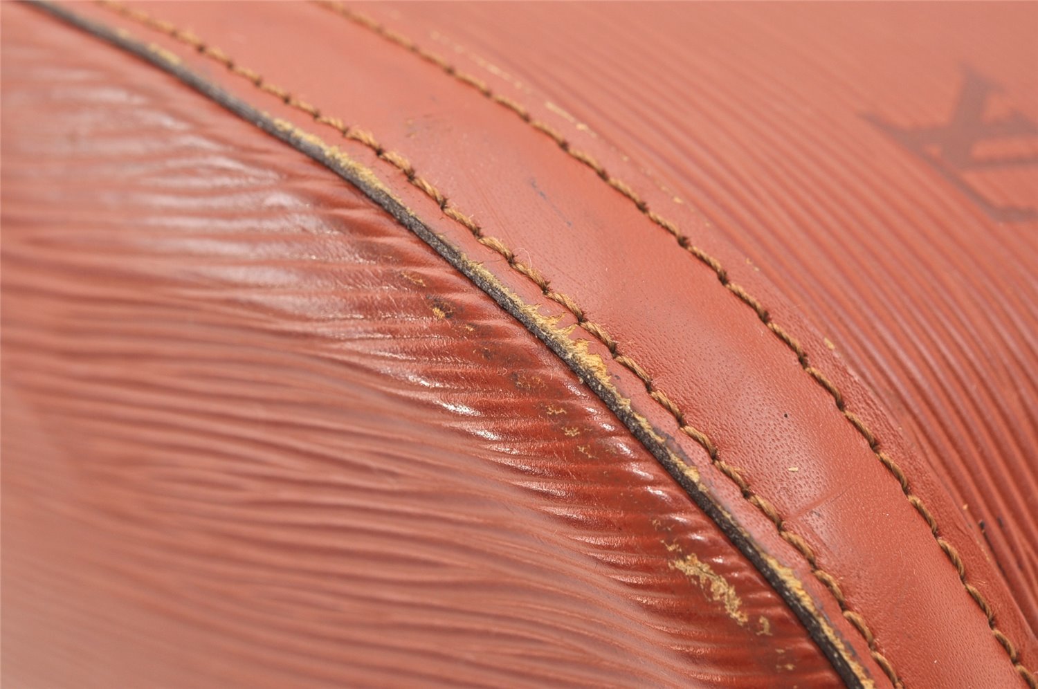 Authentic Louis Vuitton Epi Cluny Shoulder Bag Purse Brown M52253 LV 7726I