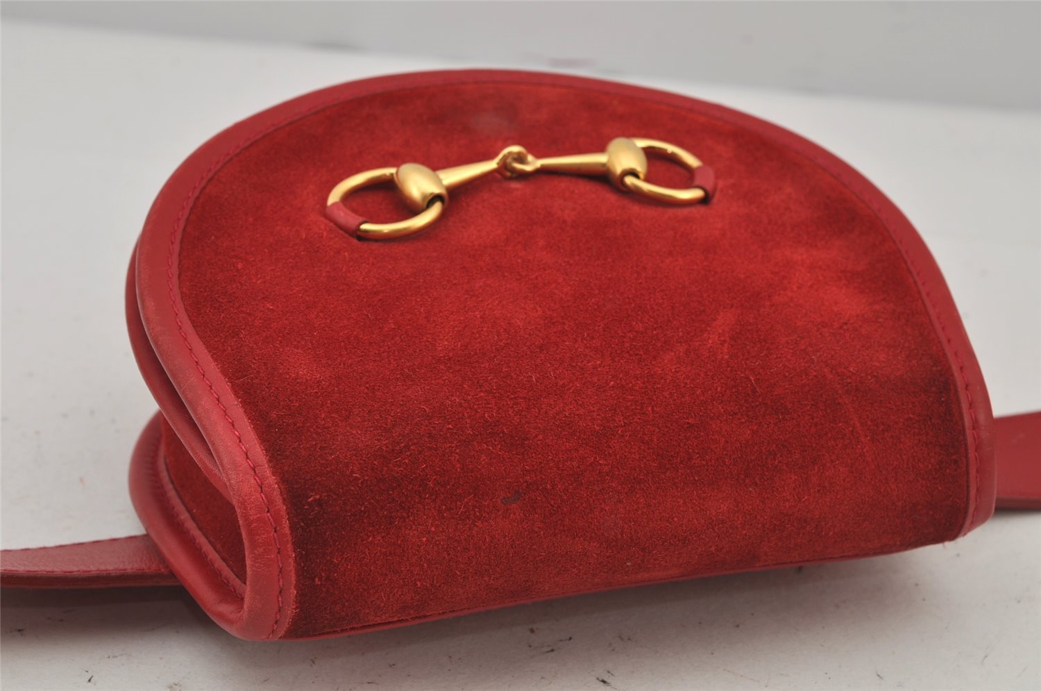 Authentic GUCCI Horsebit Waist Body Bag Purse Suede Leather Red Junk 7727J