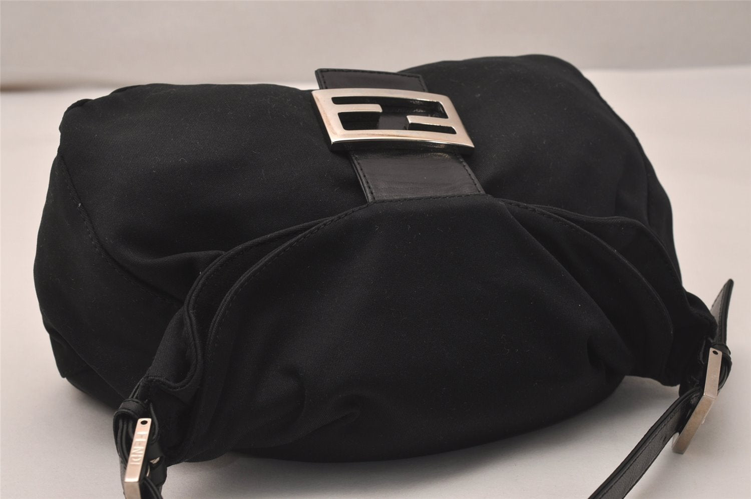 Authentic FENDI Mamma Baguette Shoulder Hand Bag Jersey Leather Black Junk 7728J