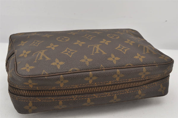 Auth Louis Vuitton Monogram Trousse Toilette 23 Clutch Hand Bag Old Model 7730K