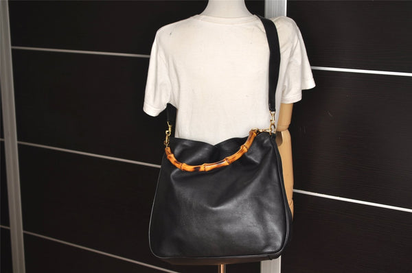 Authentic GUCCI Vintage Bamboo 2Way Shoulder Hand Bag Leather Black Junk 7731J