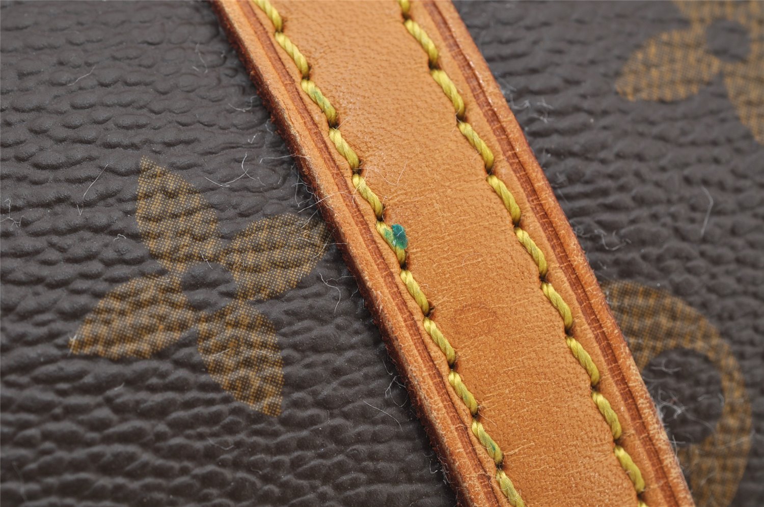 Authentic Louis Vuitton Monogram Papillon 30 Hand Bag M51385 LV 7739I