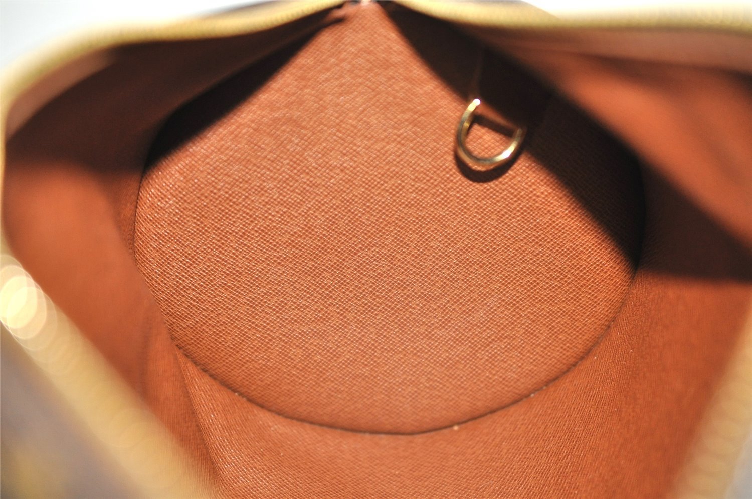 Authentic Louis Vuitton Monogram Papillon 30 Hand Bag M51385 LV 7739I