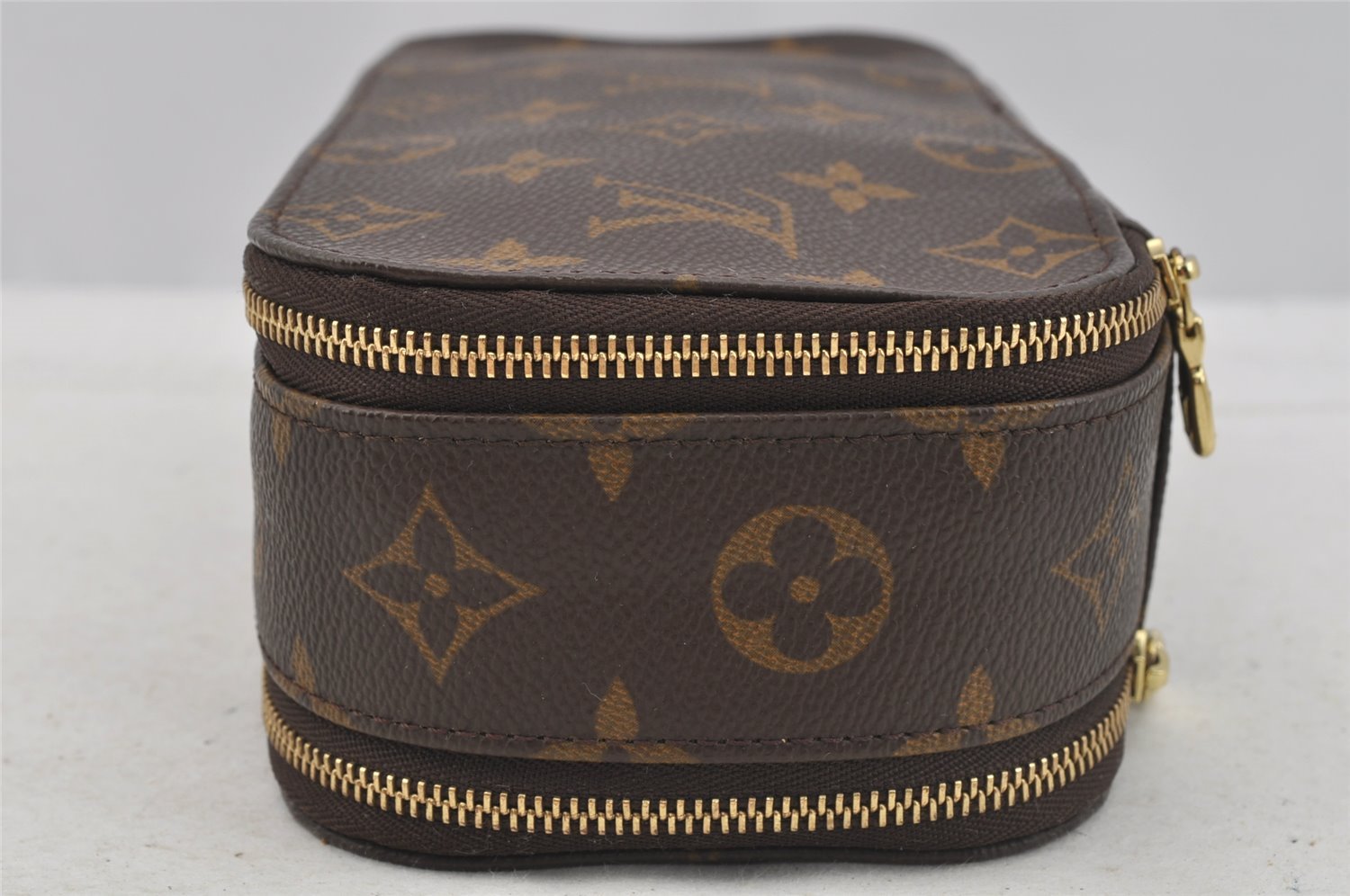 Authentic Louis Vuitton Monogram Trousse Blush GM Cosmetic Pouch M47505 LV 7741I