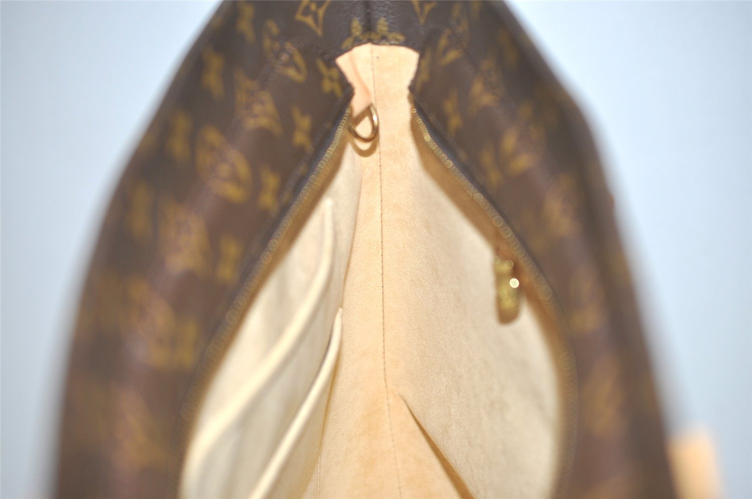 Authentic Louis Vuitton Monogram Luco Shoulder Tote Bag M51155 LV 7743I