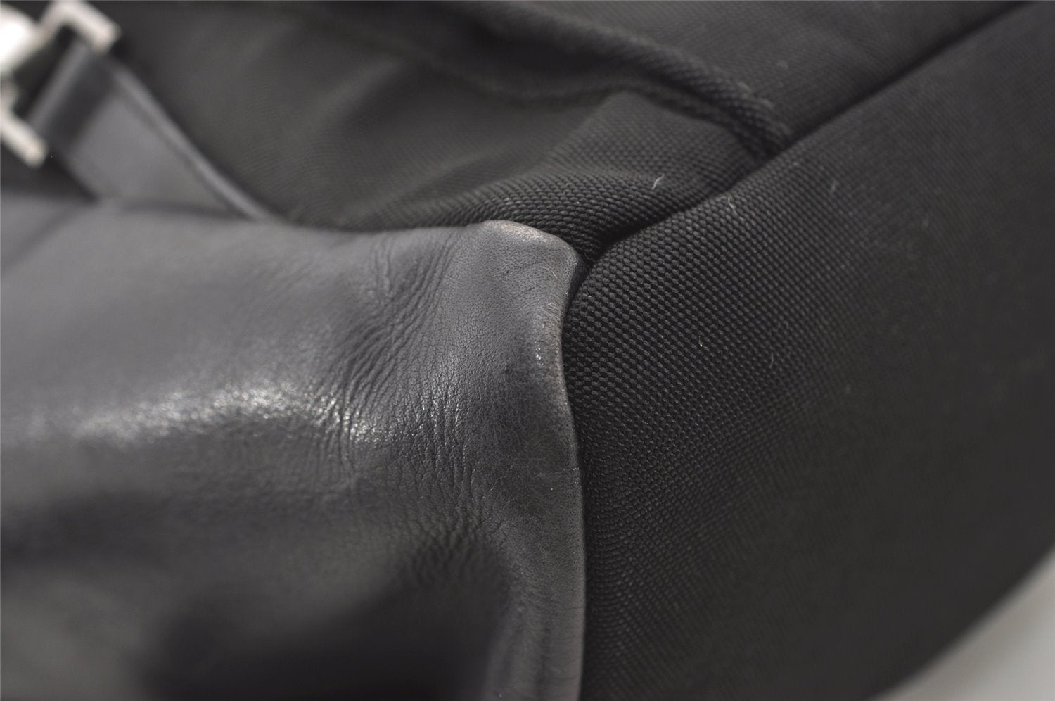 Authentic GUCCI Vintage Drawstring Backpack Nylon Leather 0030233 Black 7747J