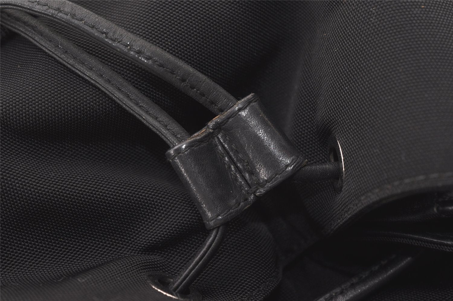 Authentic GUCCI Vintage Drawstring Backpack Nylon Leather 0030233 Black 7747J