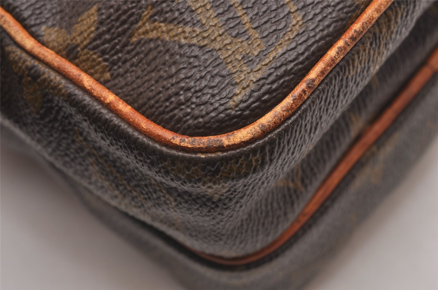 Authentic Louis Vuitton Monogram Mini Amazone Shoulder Bag M45238 Junk 7748I