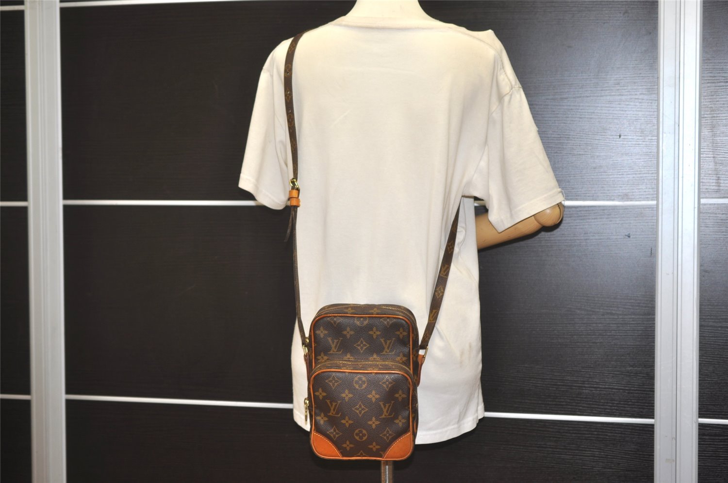 Authentic Louis Vuitton Monogram Amazone Shoulder Cross Body Bag M45236 LV 7750J