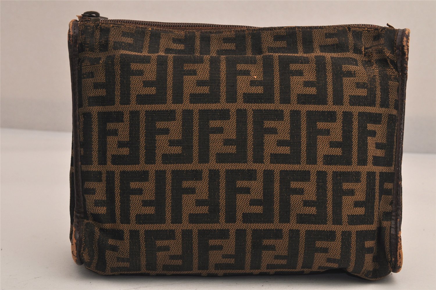 Authentic FENDI Zucca Clutch Hand Bag Purse Canvas Leather Brown Black 7751M