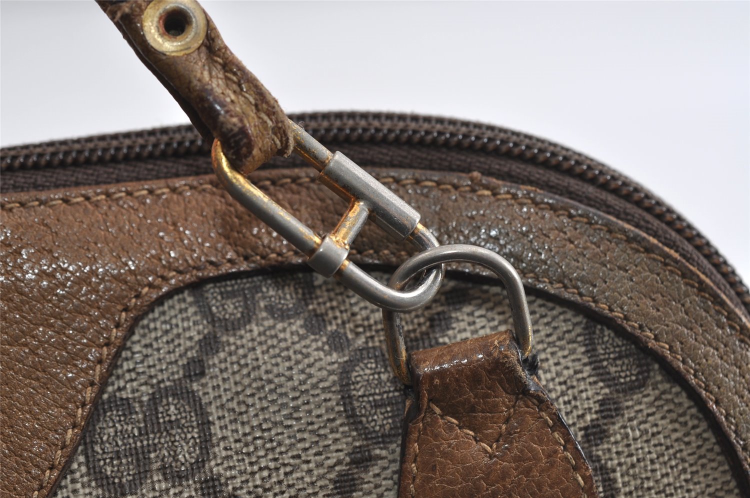 Authentic GUCCI Web Sherry Line Shoulder Bag GG PVC Leather Brown Junk 7752I