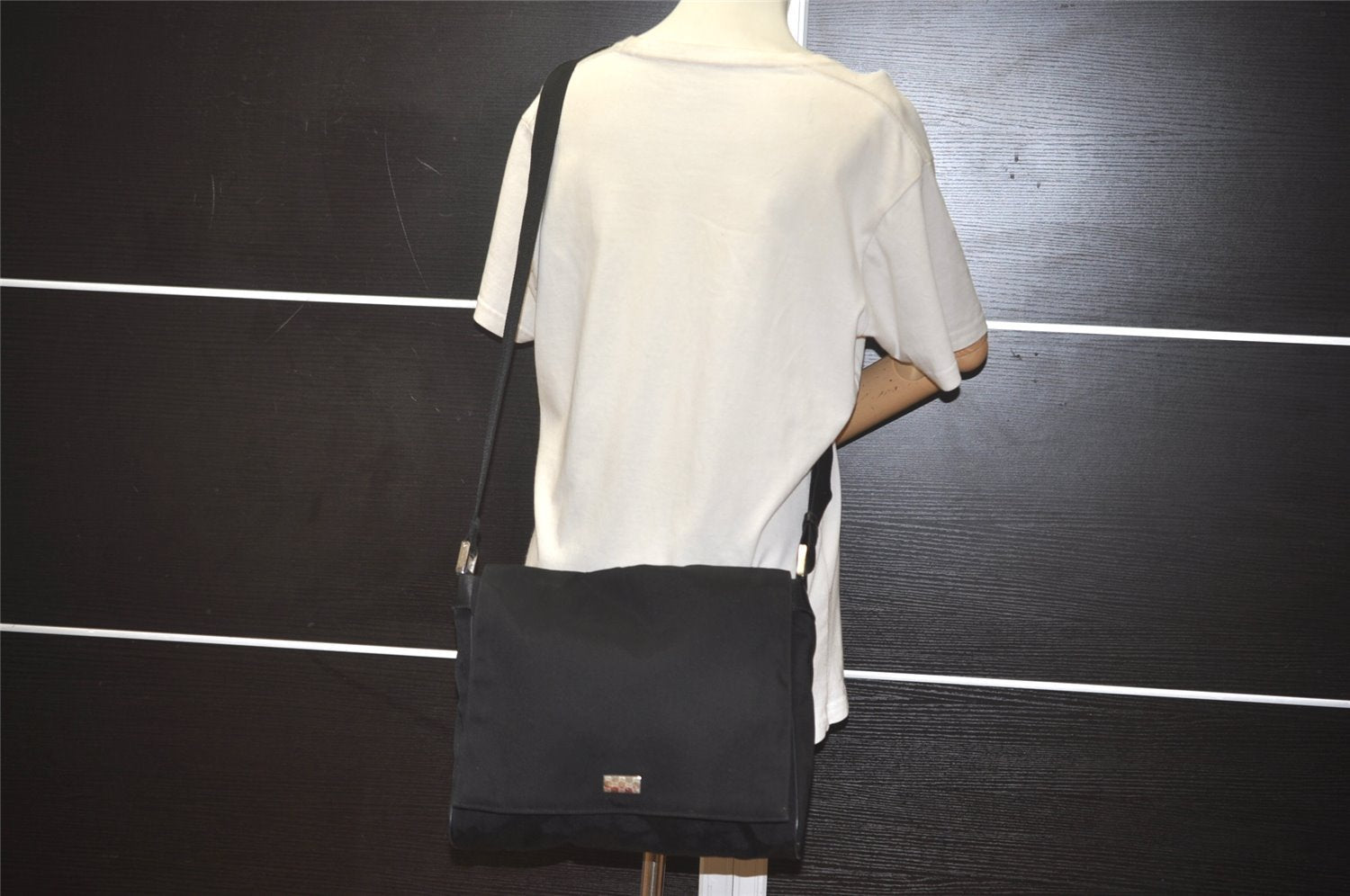 Authentic GUCCI Shoulder Cross Body Bag Nylon Leather 146236 Black  7753I