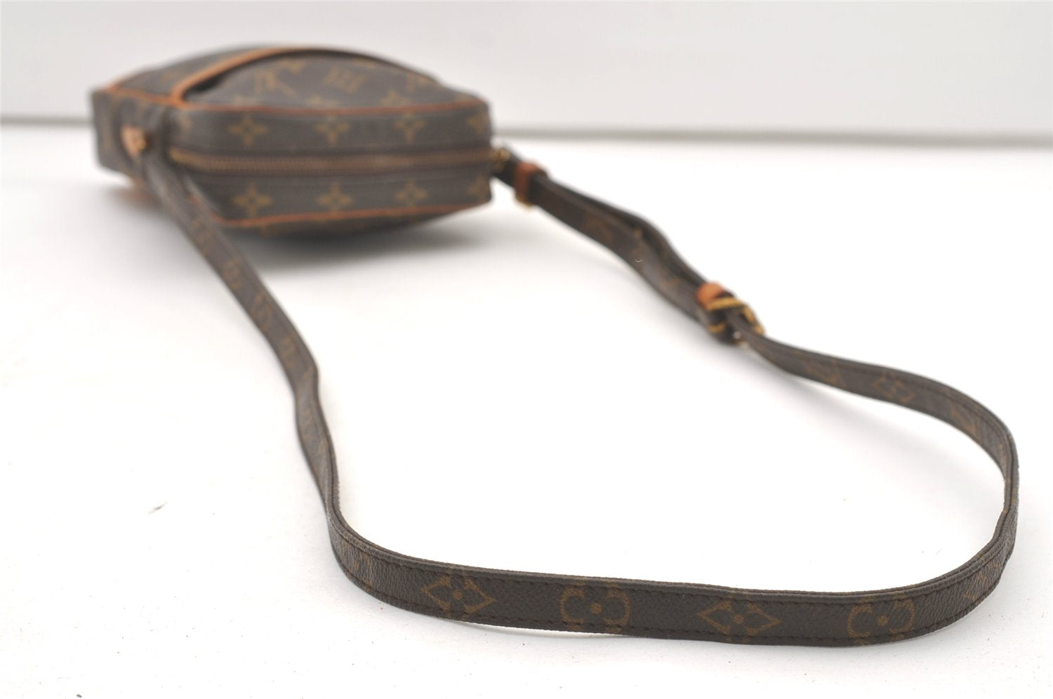 Authentic Louis Vuitton Monogram Danube Shoulder Cross Body Bag M45266 LV 7753J