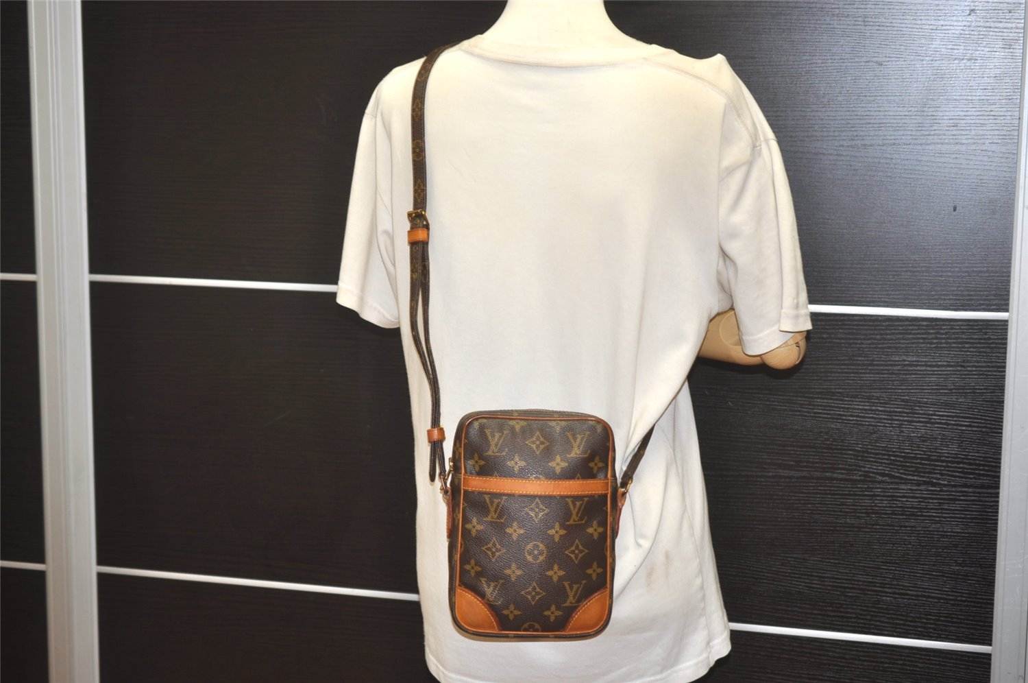 Authentic Louis Vuitton Monogram Danube Shoulder Cross Body Bag M45266 LV 7753J