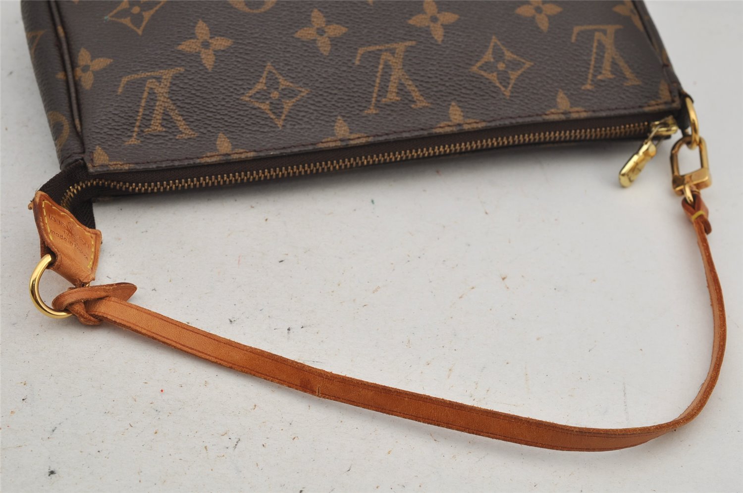 Authentic Louis Vuitton Monogram Pochette Accessoires Pouch M51980 LV 7761J