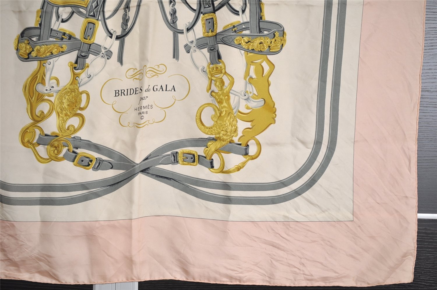 Authentic HERMES Carre 90 Scarf 