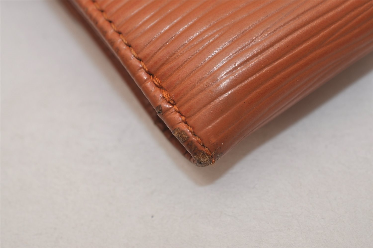 Louis Vuitton Epi Porte Monnaie Billets Cartes Credit Wallet M63488 Brown 7766J