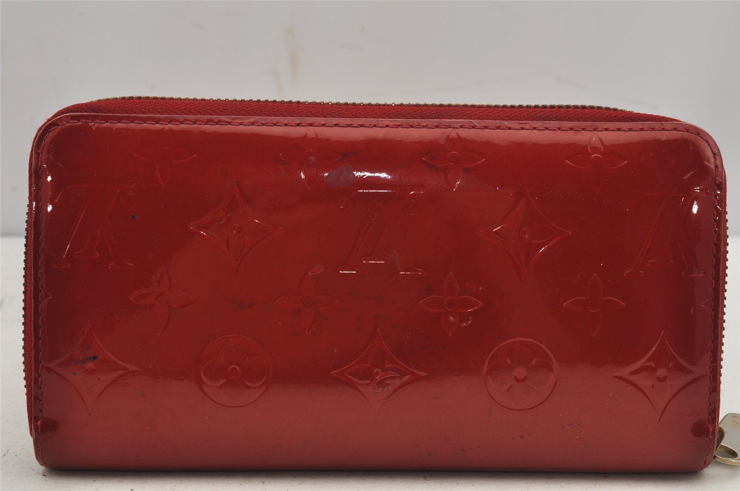 Authentic Louis Vuitton Vernis Zippy Wallet Long Purse Red M91981 LV 7767J