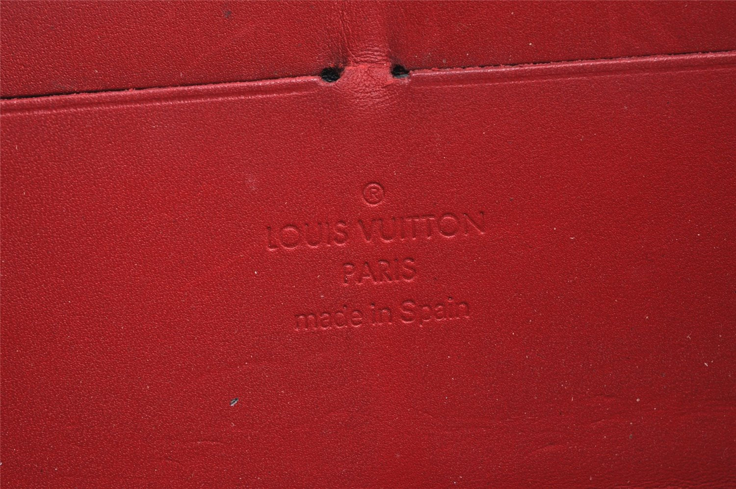 Authentic Louis Vuitton Vernis Zippy Wallet Long Purse Red M91981 LV 7767J