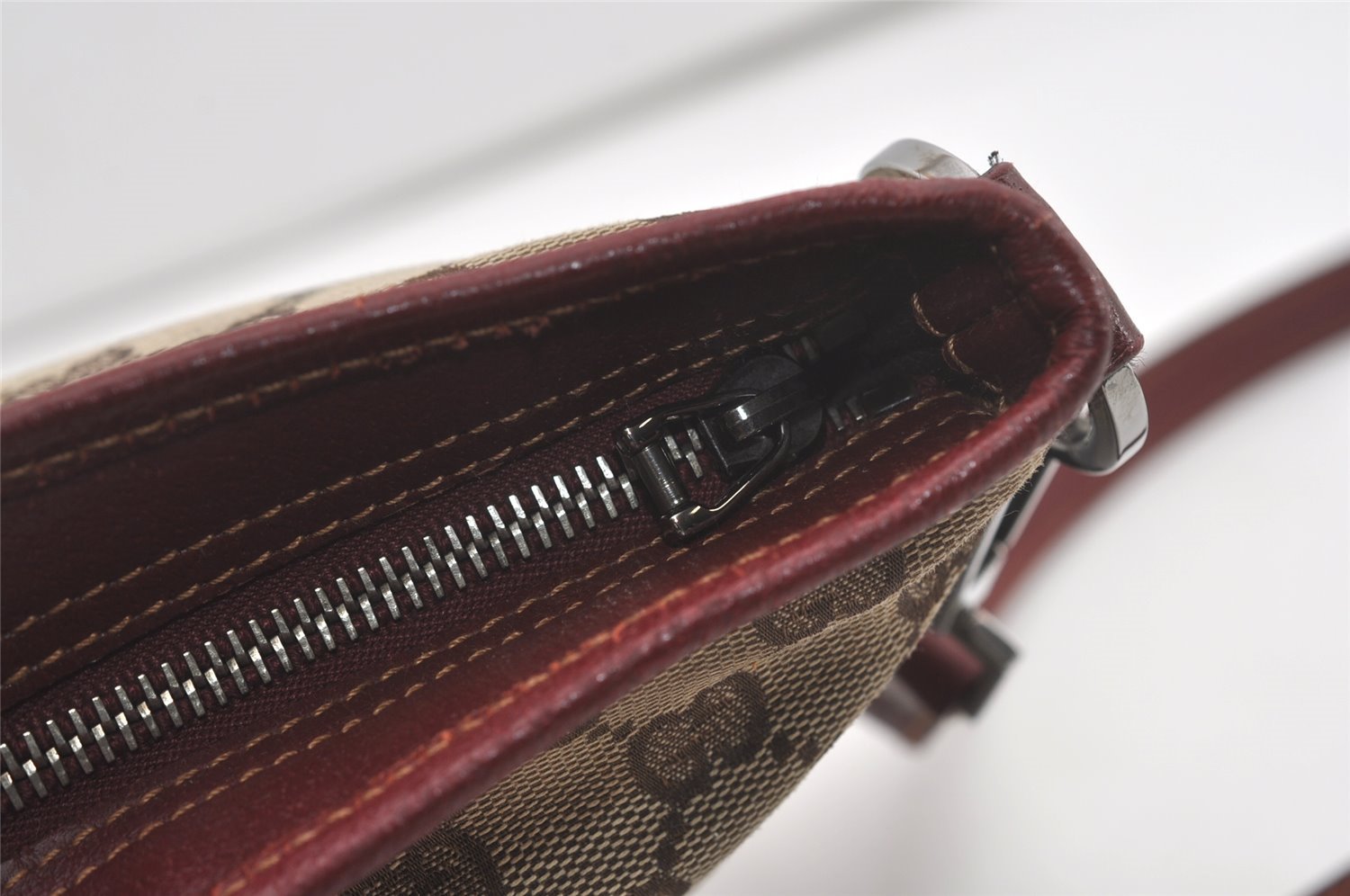 Authentic GUCCI Shoulder Cross Body Bag GG Canvas Leather 113013 Brown 7769I