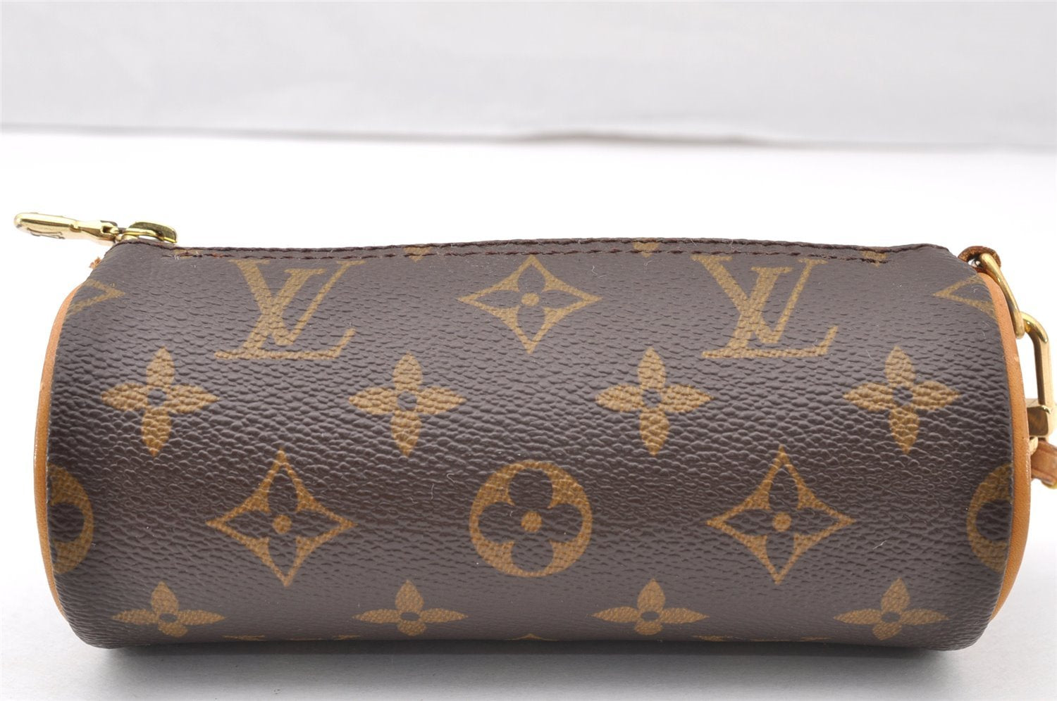 Authentic Louis Vuitton Monogram Papillon Pouch LV  7772I